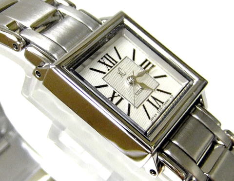 XCB38 8911 クロスシー ソーラー シチズン 時計 6Pダイヤ シェル XCB38 8911 クロスシー ソーラー シチズン 時計 6Pダイヤ シェル